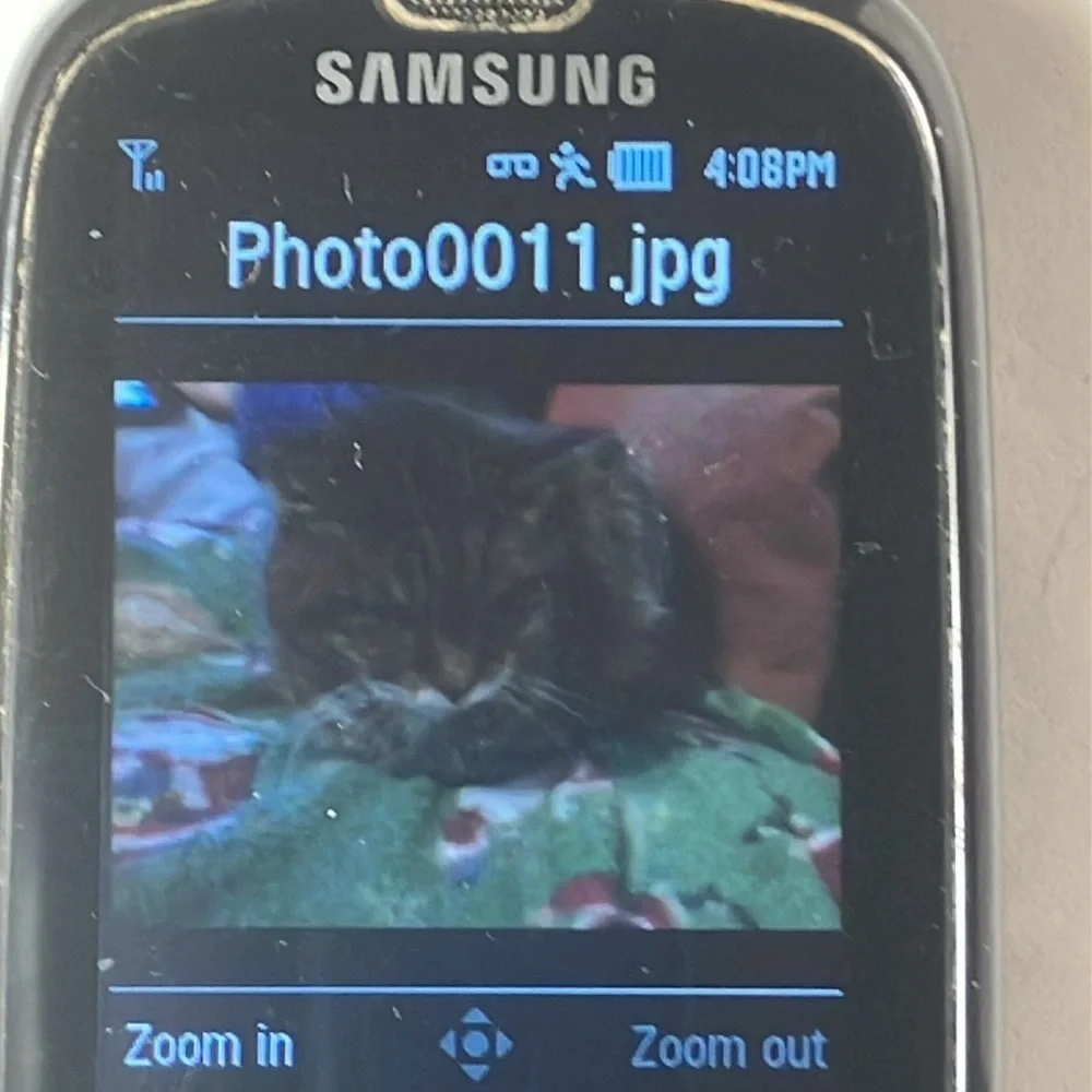 Samsung Gravity 3 Phone pull out slider QWERTY keyboard model SGH-T479